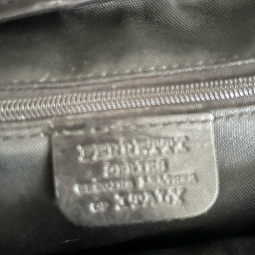 Vintage 70’s Luciano black Italian leather messenger bag. - Picture 9 of 9